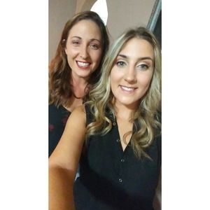 Meet your Posher, Carla